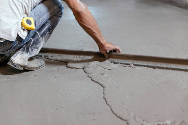 Best Concrete Driveway Installation in Manistique, MI